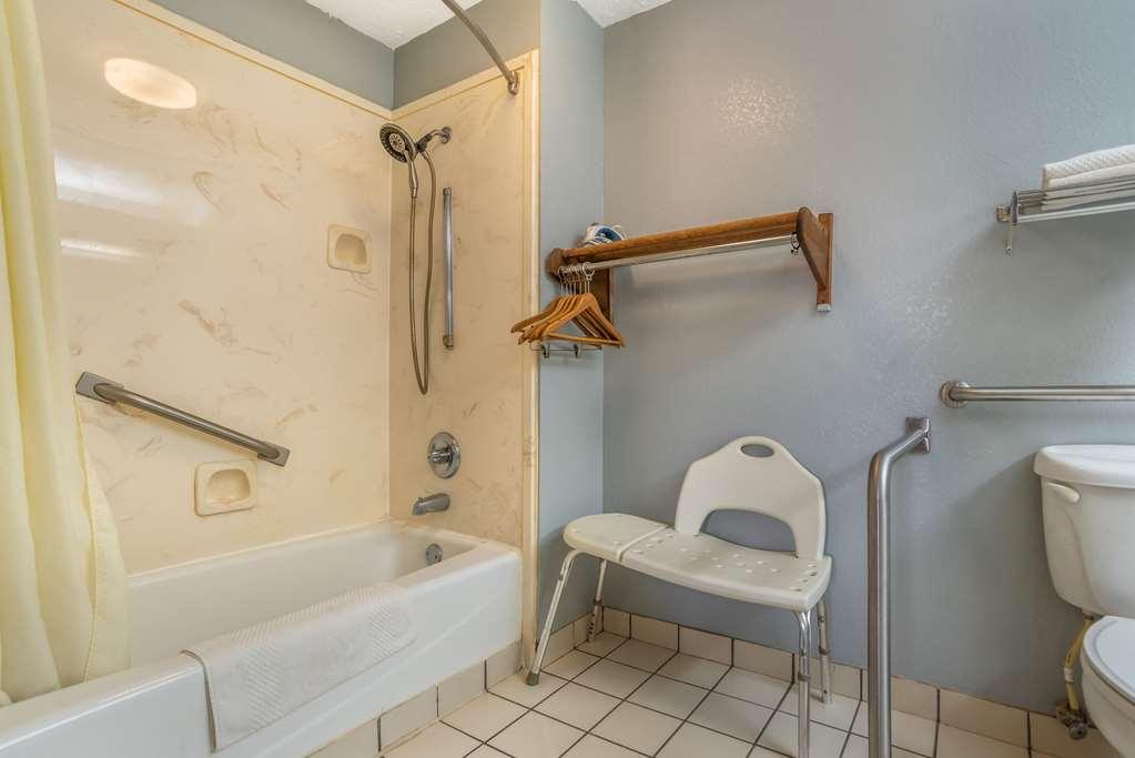 Hotel Econo &