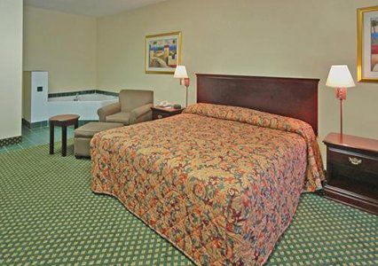 Econo & Hotel